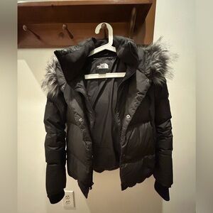 The North Face Short Down Jacket Black S P
